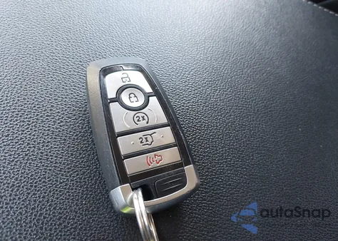 2024 Ford Expedition Xlt Max из США, поврежденный, VIN 1FMJK1J82REA10128